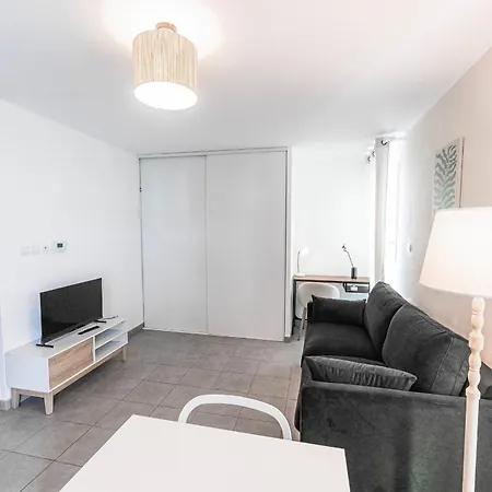 Bordeaux Rive Droite Apartment Lormont
